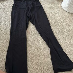 Lululemon size 8 28” wide leg leggings